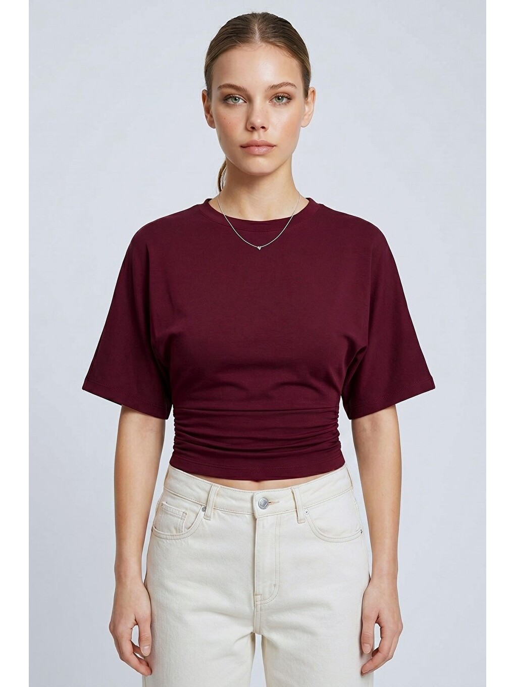 Bordo Bisiklet Yaka Beli Büzgülü Yarasa Kollu Crop Bluz-1