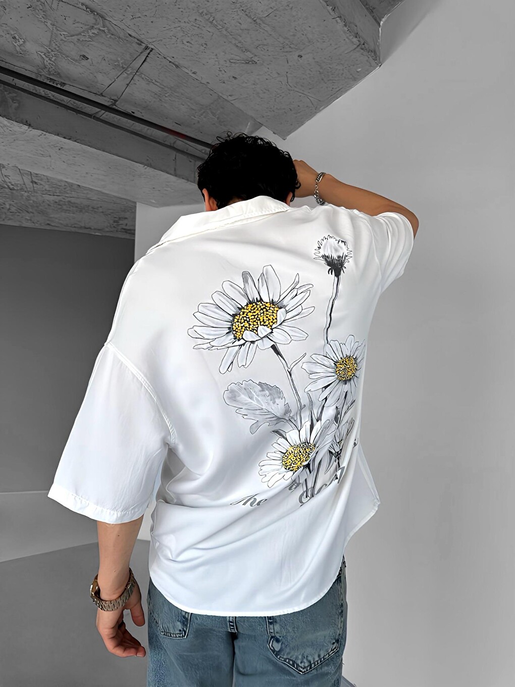 Oversize 'flowers The Way' Baskılı Desenli Gömlek Beyaz-1