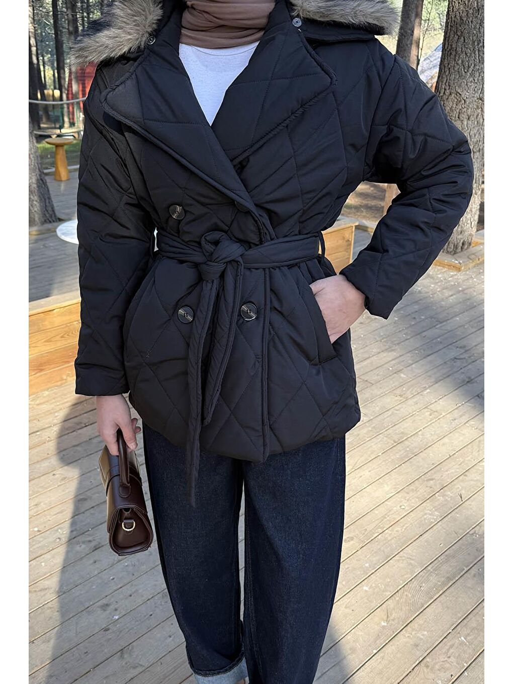 Kürk Yaka Bağlama Detaylı Mont Siyah-2