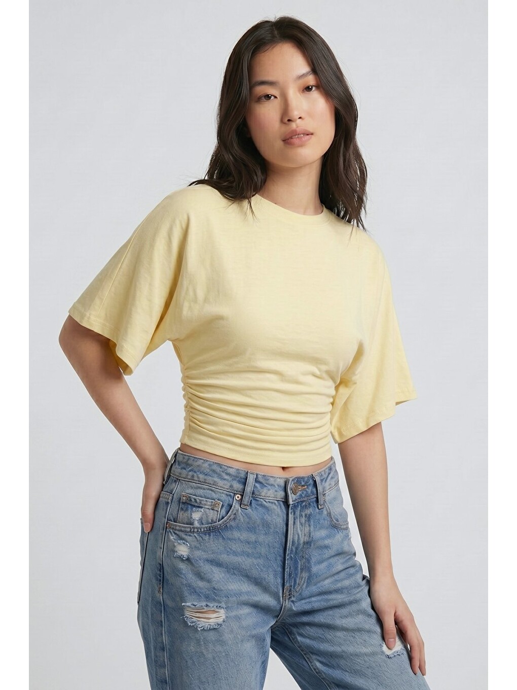 Sarı Bisiklet Yaka Beli Büzgülü Yarasa Kollu Crop Bluz-1