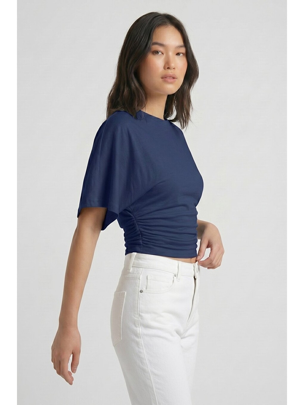 Lacivert Bisiklet Yaka Beli Büzgülü Yarasa Kollu Crop Bluz-1