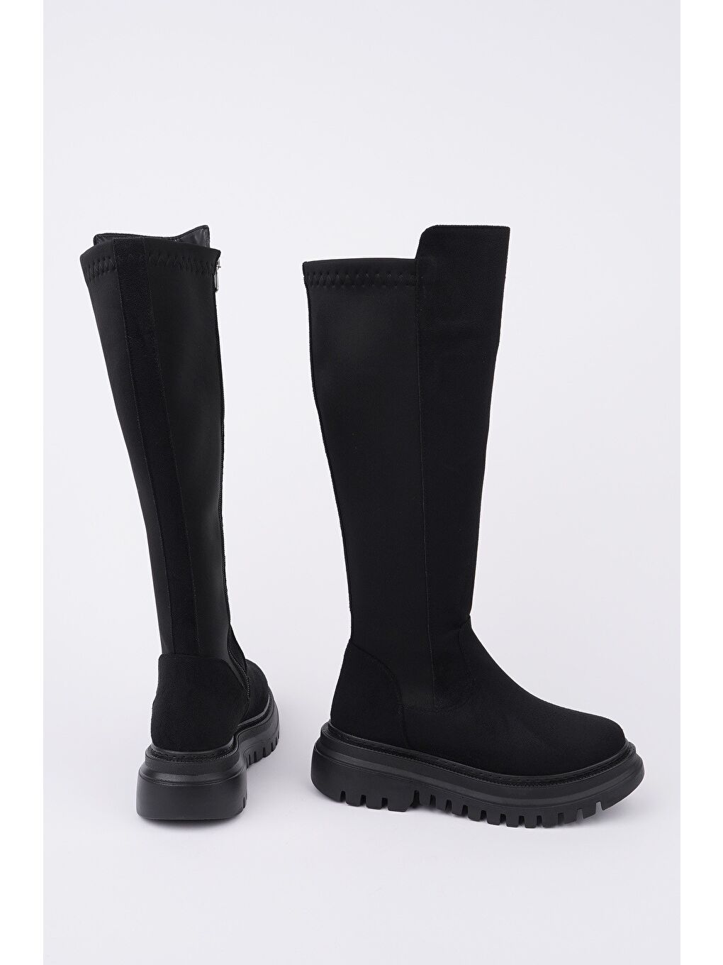 Siyah DİASA Süet Kalın Taban Streç Detaylı Fermuarlı Kadın Çizme-3