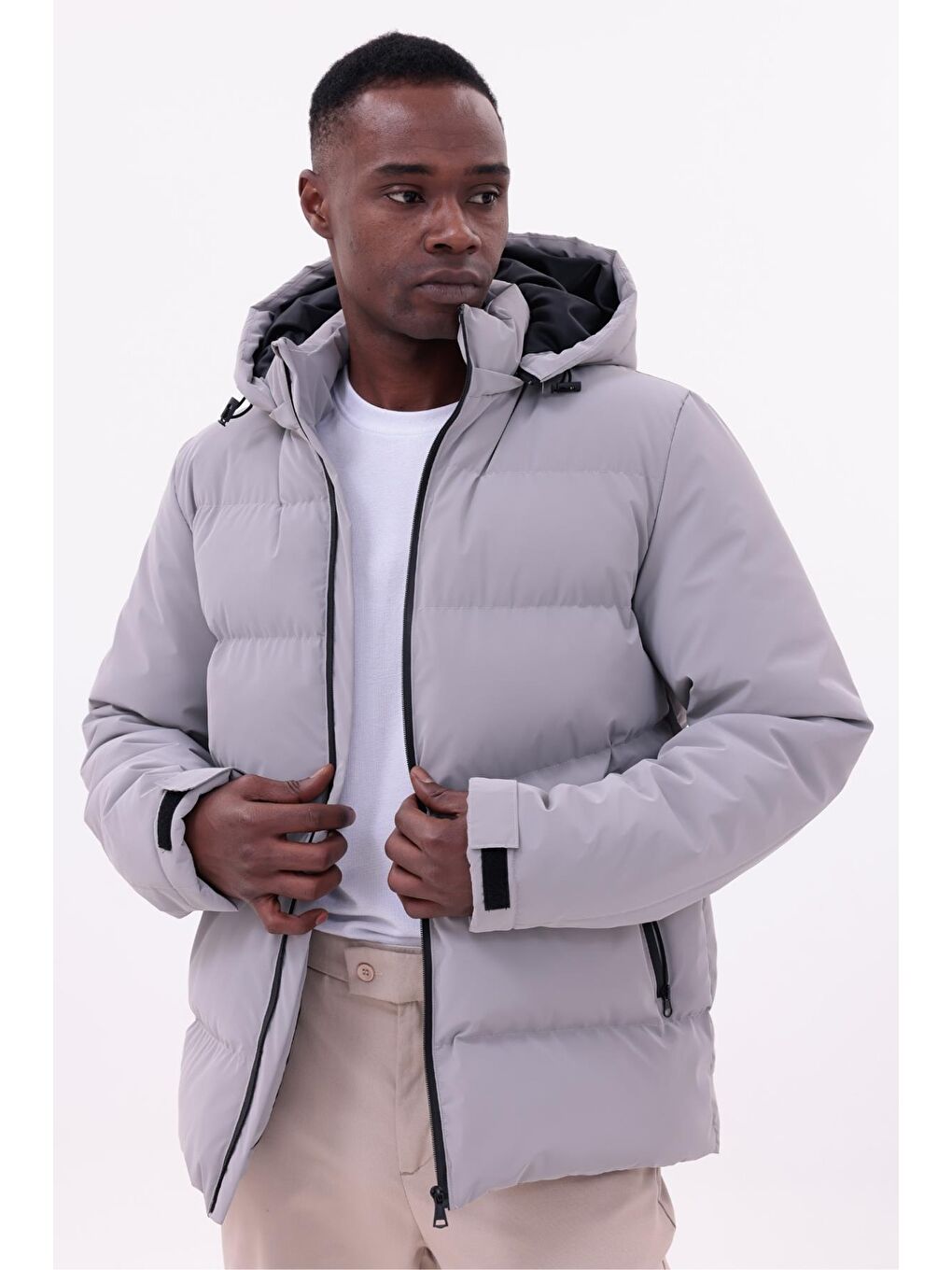 Gri Erkek Su Geçirmez Mont Nova Kumaş Çıkarılabilir Kapüşonlu Fermuar Çıt Detaylı-1