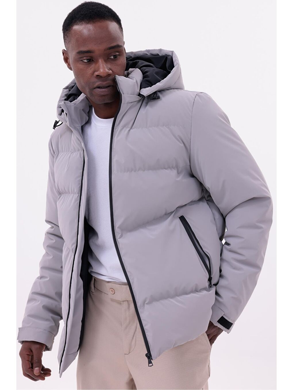 Gri Erkek Su Geçirmez Mont Nova Kumaş Çıkarılabilir Kapüşonlu Fermuar Çıt Detaylı-2