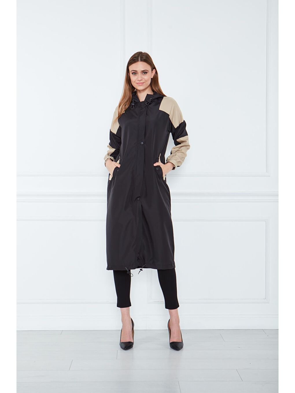 Siyah Kadın Kuşaklı Çift Renk Trençkot