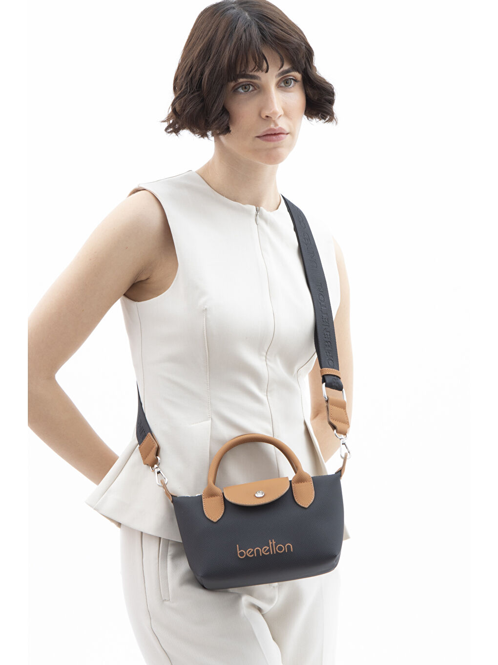 Siyah Kadin Çapraz Çanta Si̇yah-Camel BNT1601