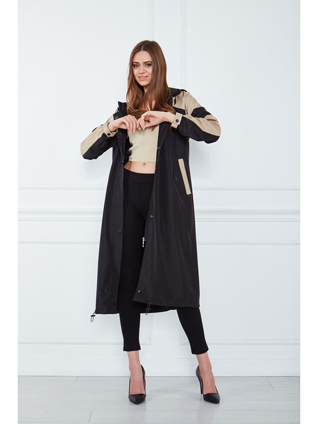 Siyah Kadın Kuşaklı Çift Renk Trençkot-6