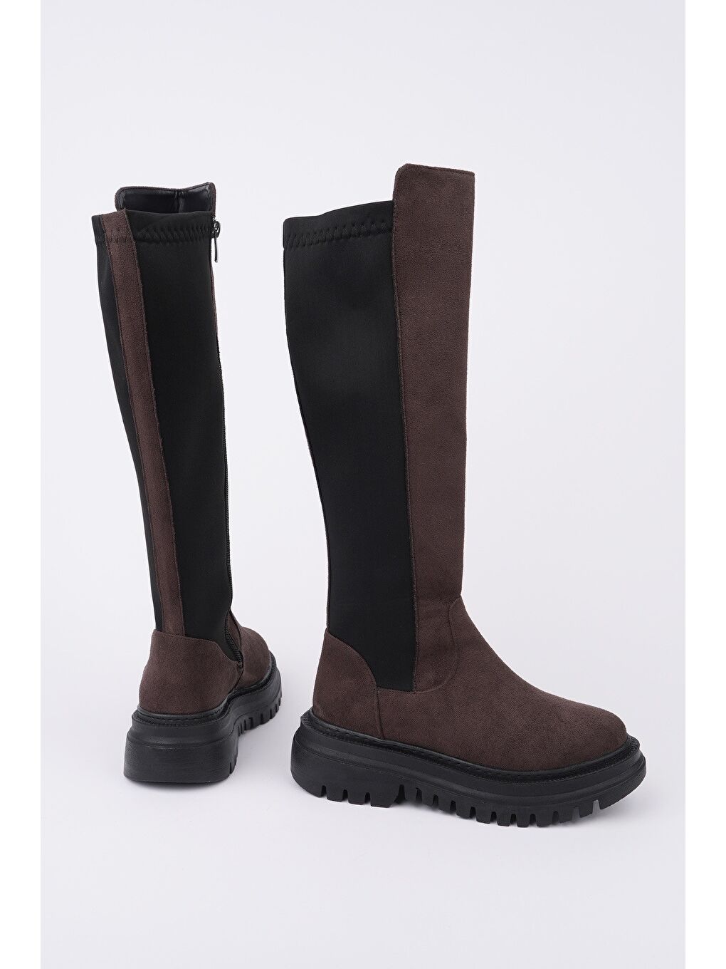 Kahverengi DİASA Süet Kalın Taban Streç Detaylı Fermuarlı Kadın Çizme-2