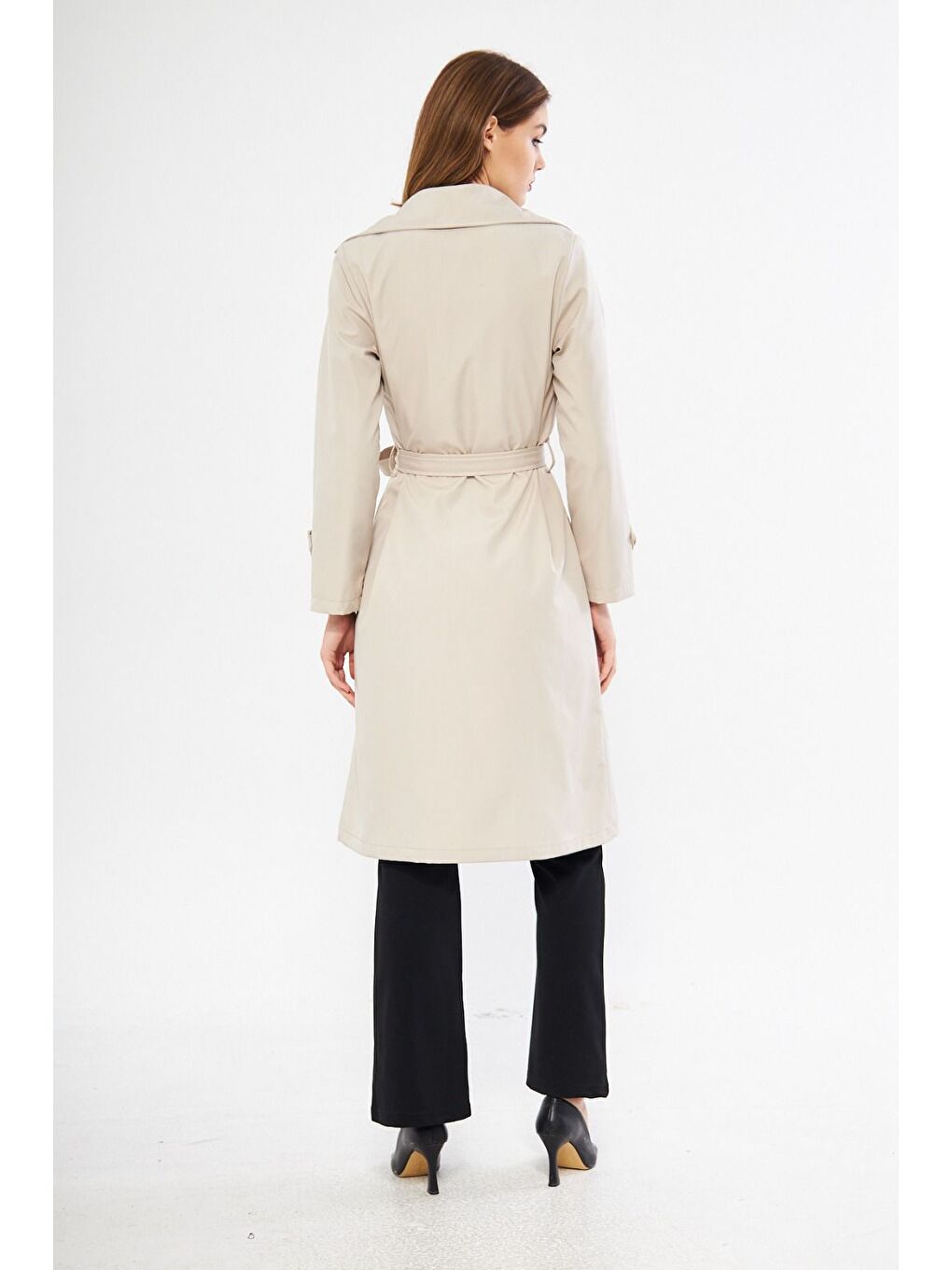 Ekru Kadın Basic Düğmeli Kuşaklı Cepli Uzun Krem Trençkot-5