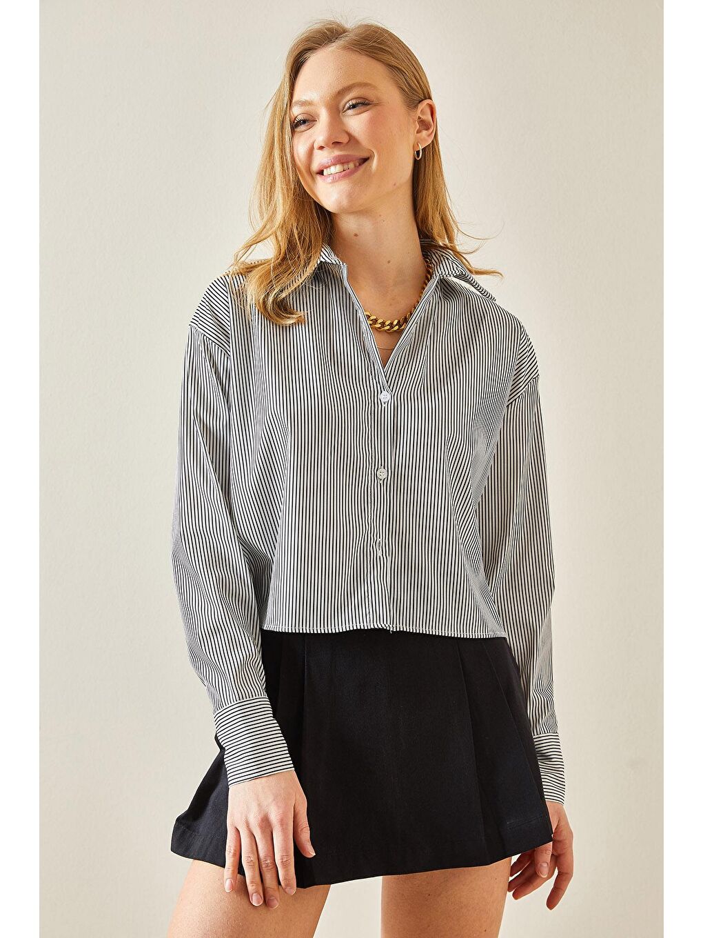 Siyah Çizgili Basic Crop Gömlek 5YXK2-48237-02-2