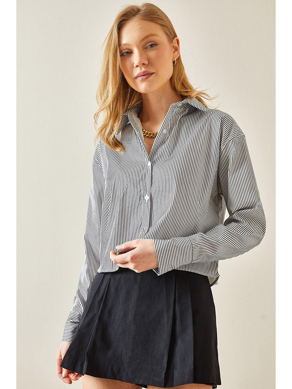 Siyah Çizgili Basic Crop Gömlek 5YXK2-48237-02-3