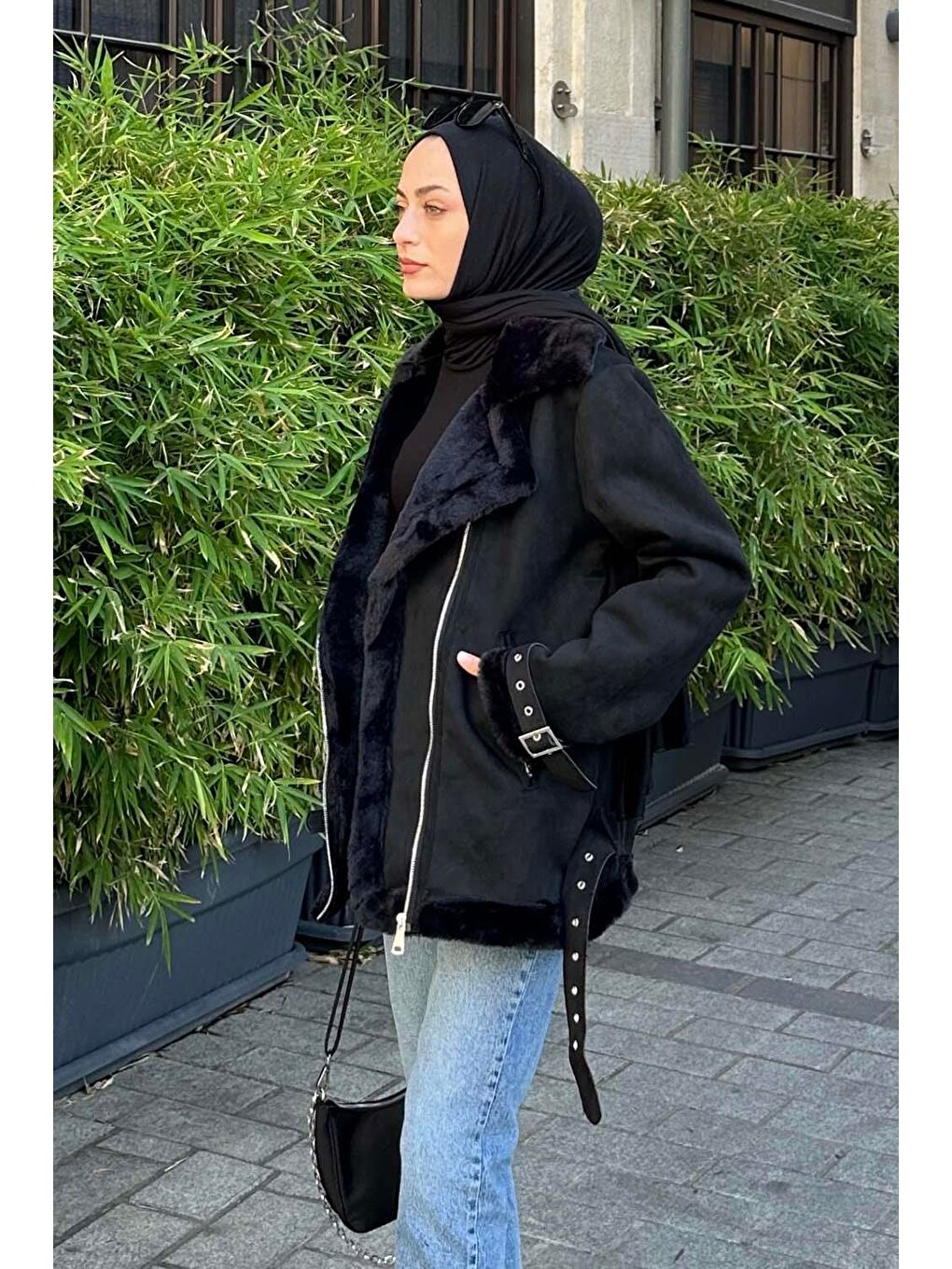 Kürk Detaylı Süet Mont Siyah-1