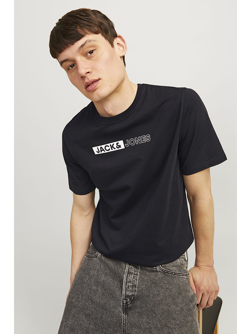 Siyah Pamuklu Slim Fit Bisiklet Yaka Erkek Tişört 12233999