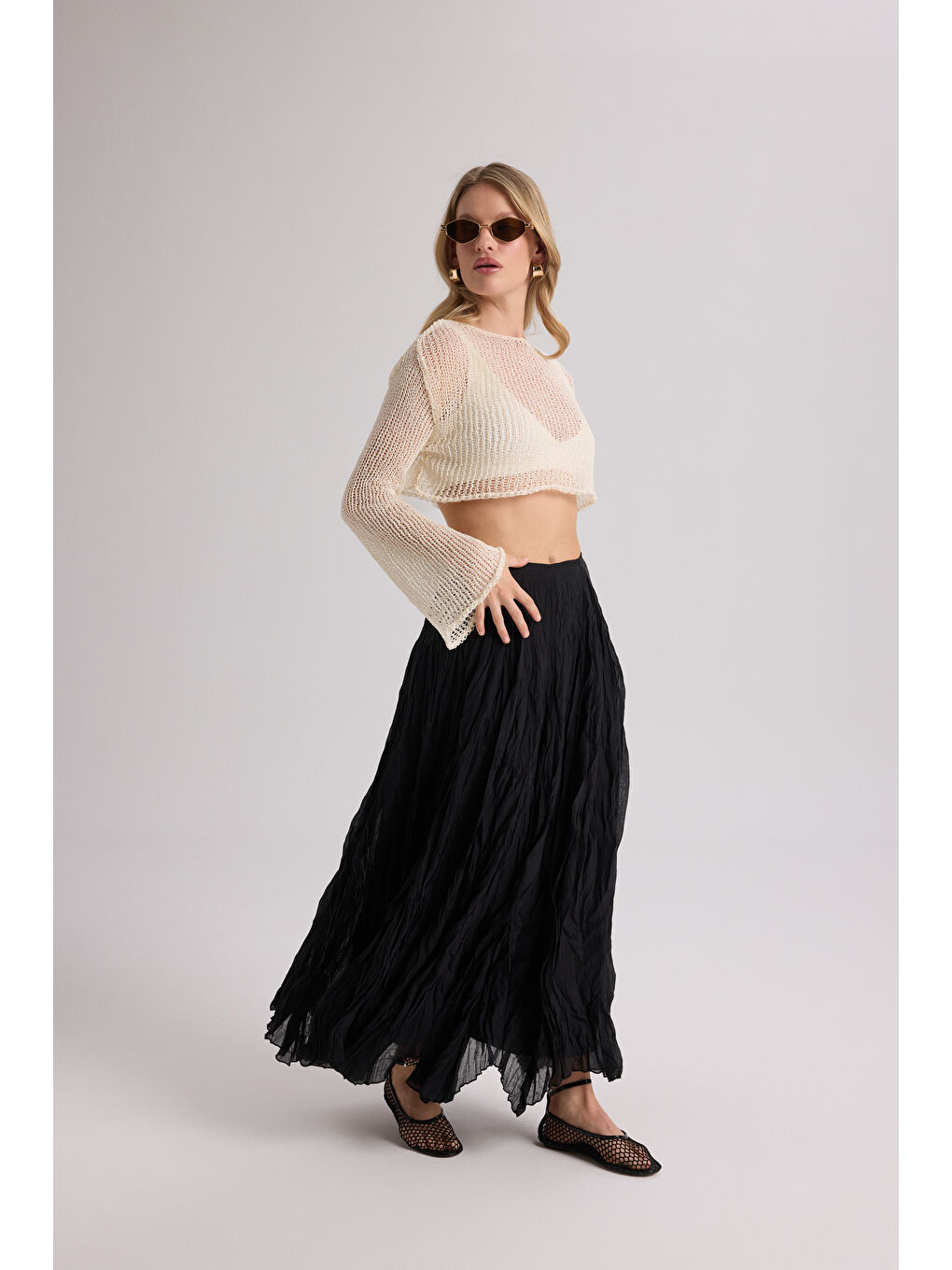 Freesia Kırışık Siyah Uzun Etek-1