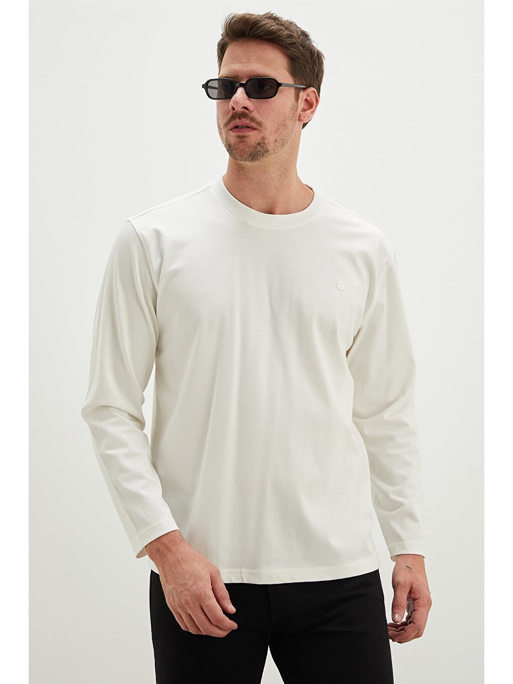 Ekru Baskılı Bisiklet Yaka Sweatshirt-3