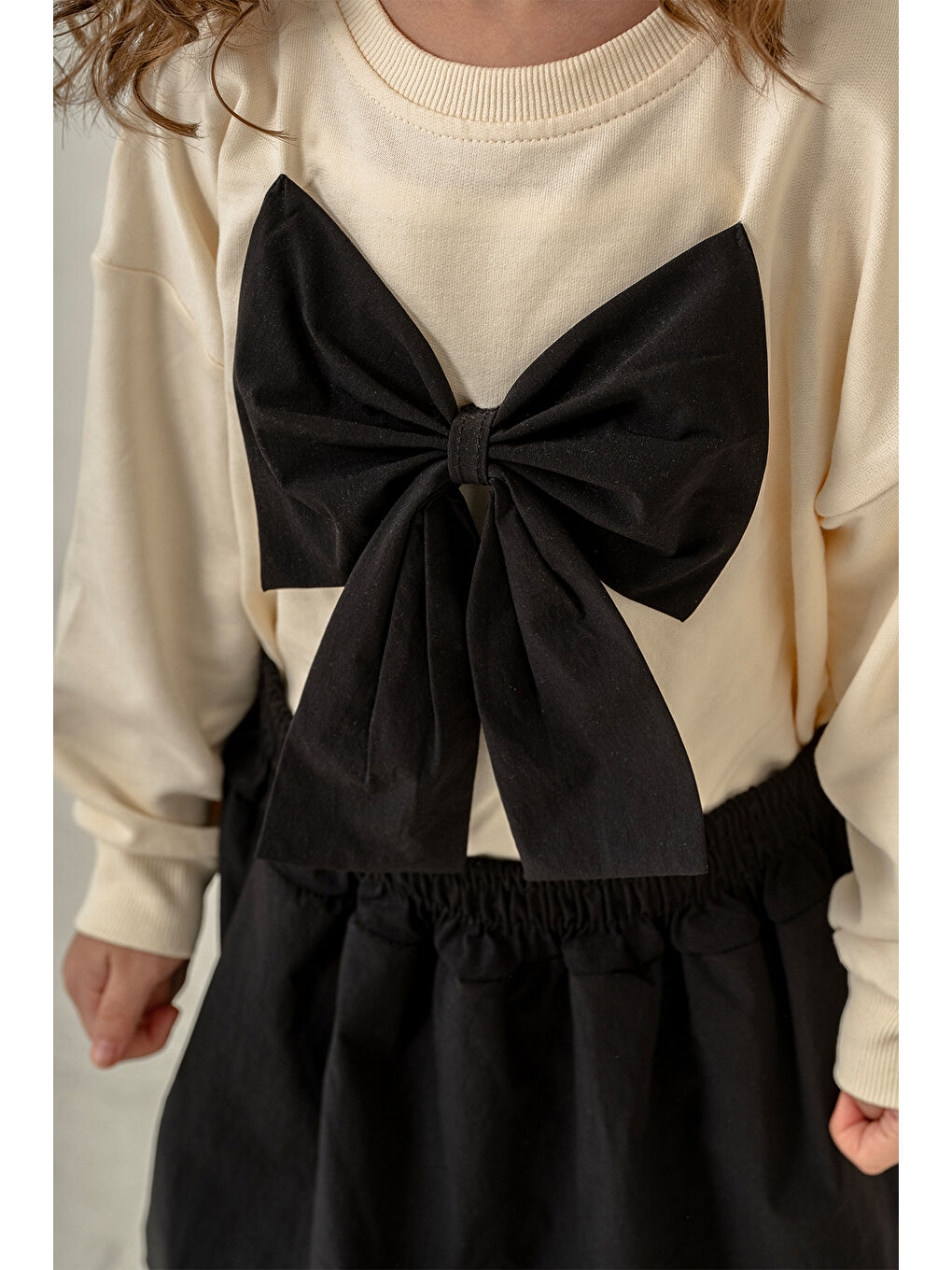 Siyah Fiyonklu Badili Balon Etekli Kız Çocuk Takım 20384-3