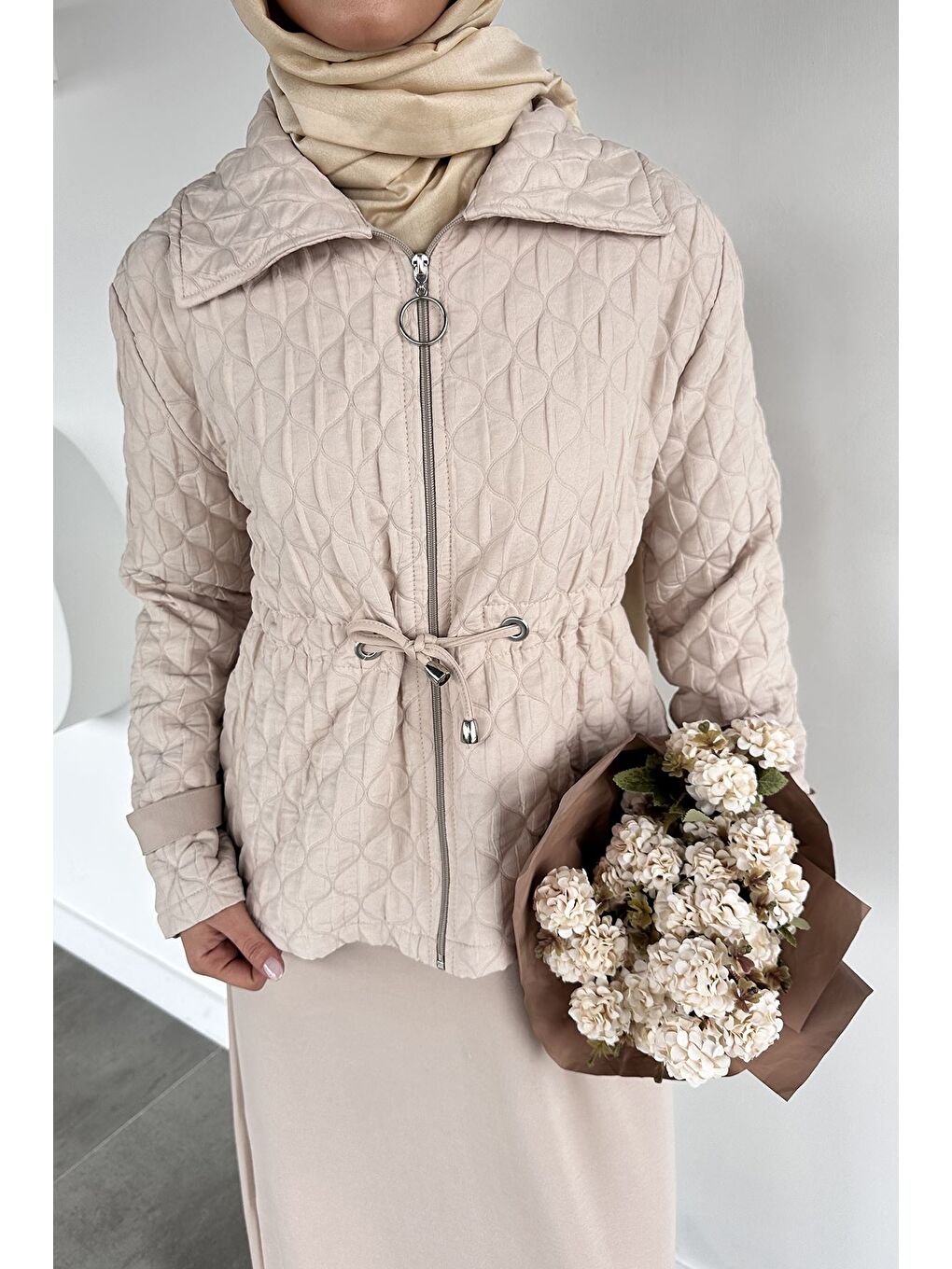 Bej Bisiklet Yaka Tesettür Elbise Jakarlı Ceket İkili Takım-8