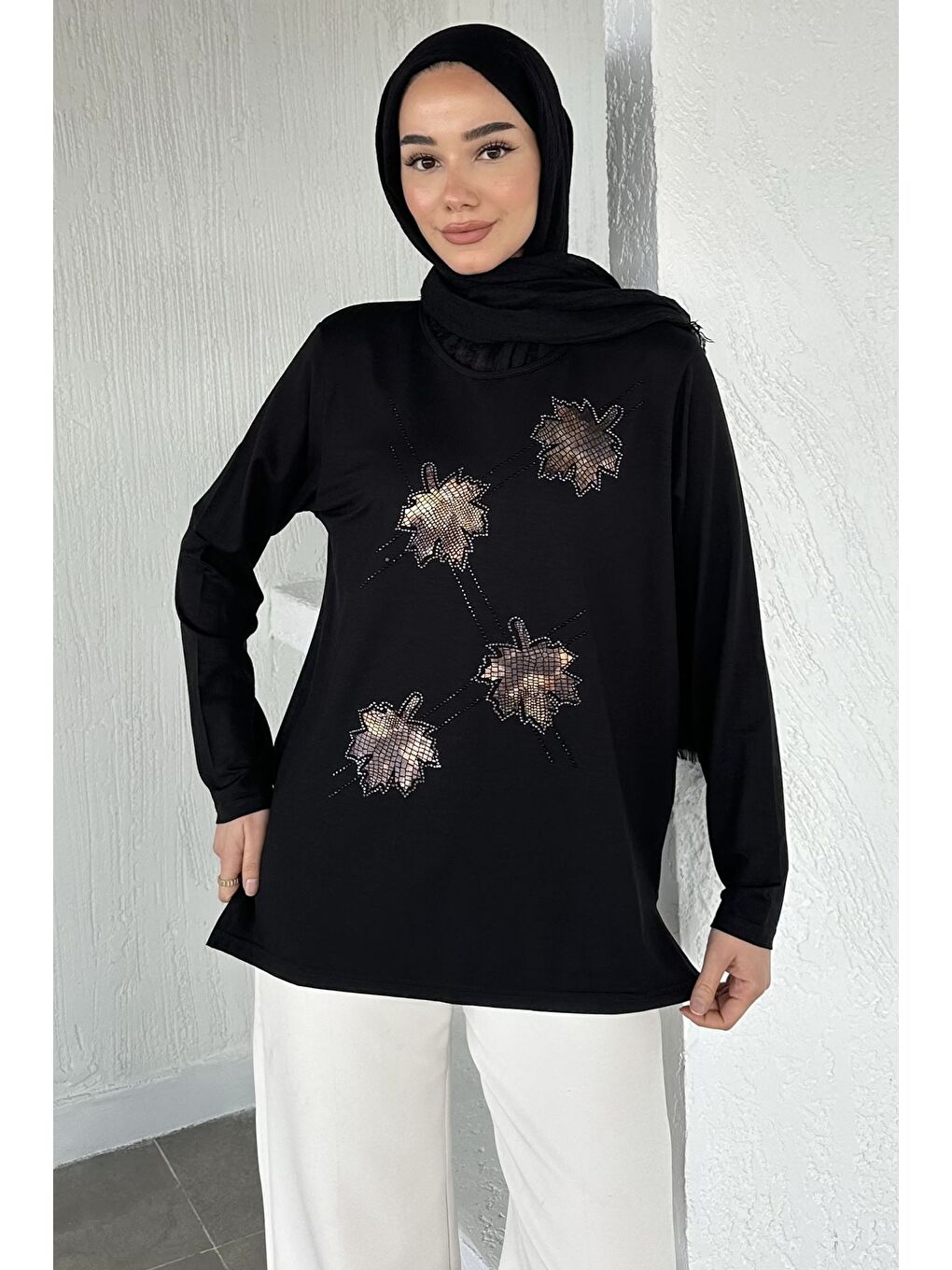 Siyah Taşlı Tesettür Anne Penye Bluz-1