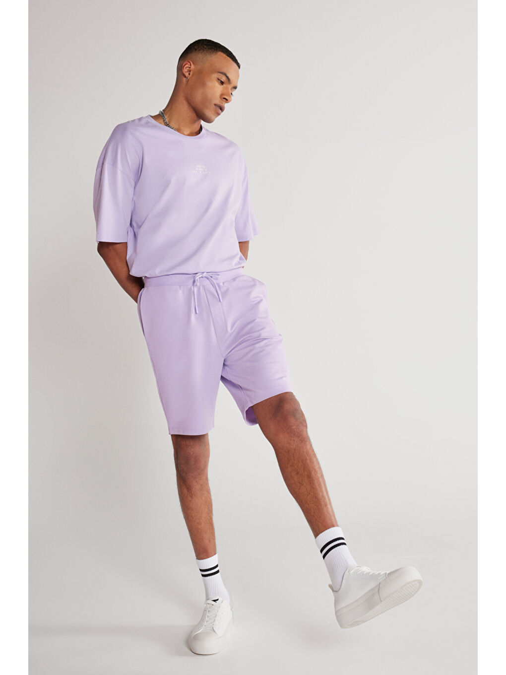 Erkek Lila Standart Fit Normal Kesim Pamuklu Cepli Rahat Örme Şort-11