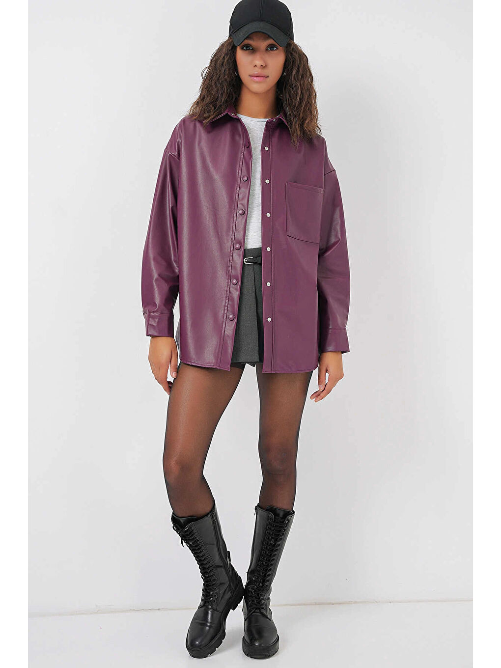 Kadın Mürdüm Çıt Çıt Düğmeli Oversize Suni Deri Gömlek Ceket HZL23W-BD1201341