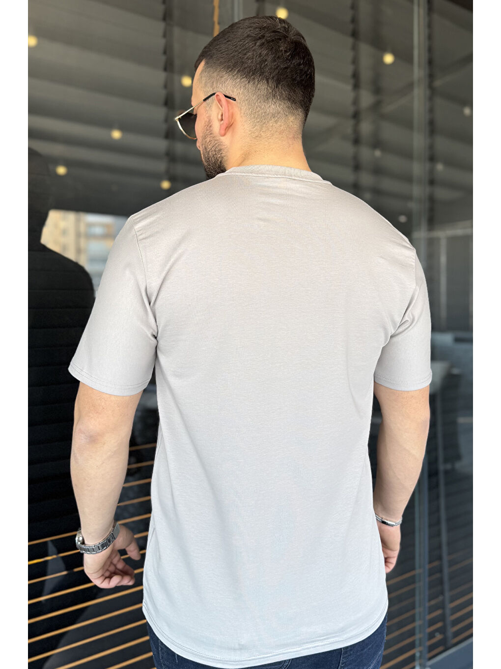 Gri Erkek Bisiklet Yaka Basic Tişört-2