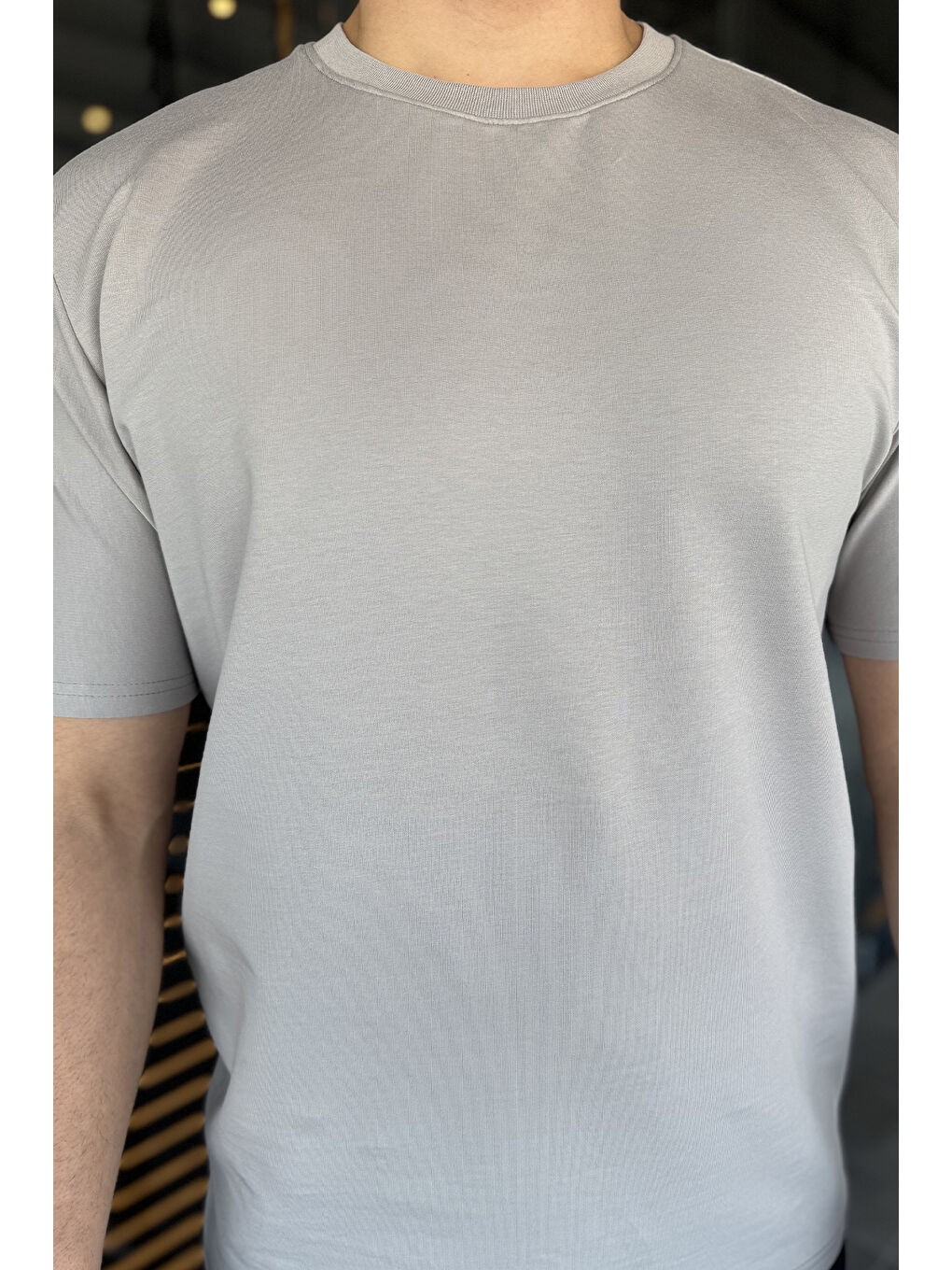 Gri Erkek Bisiklet Yaka Basic Tişört-3