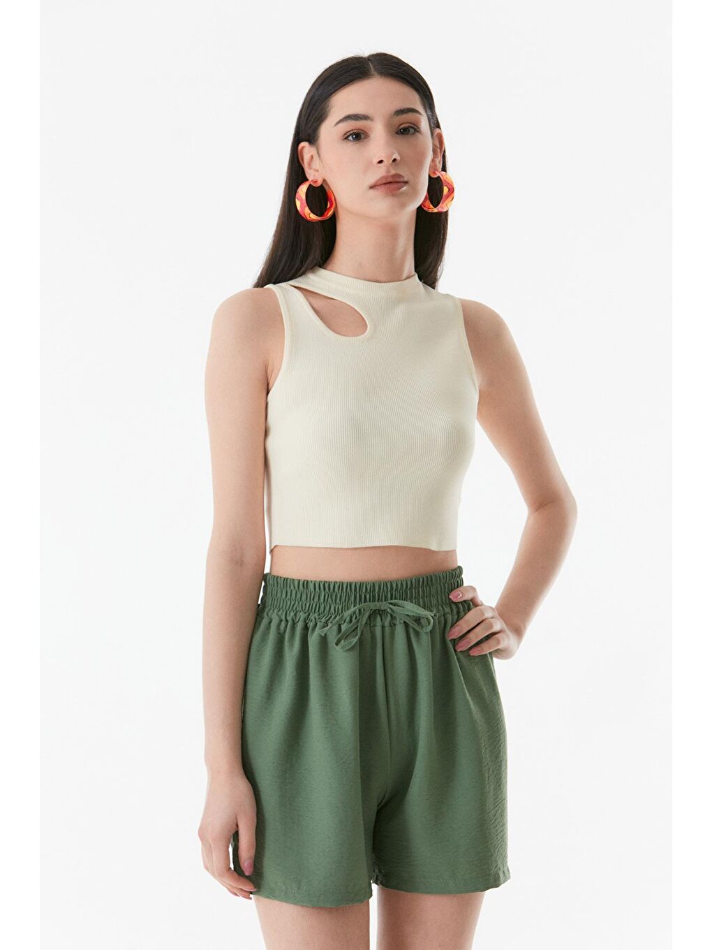 Bej Fitilli Omzu Pencereli Crop