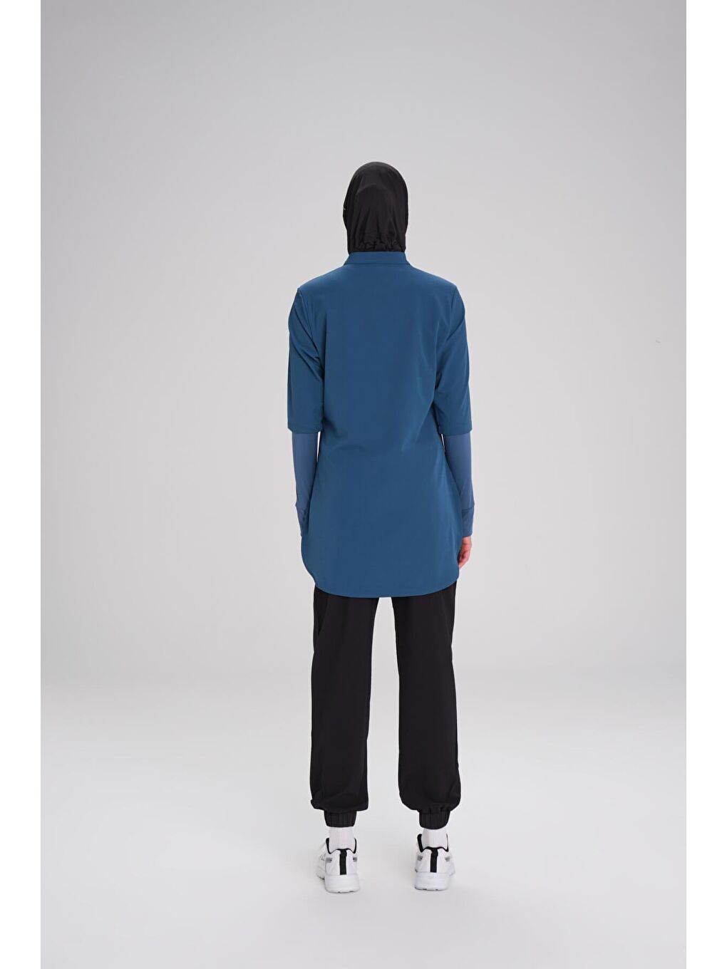Petrol Active Uzun Kollu Yakası Fermuarlı Mavi Tesettür Antrenman Tişörtü Act-9-9