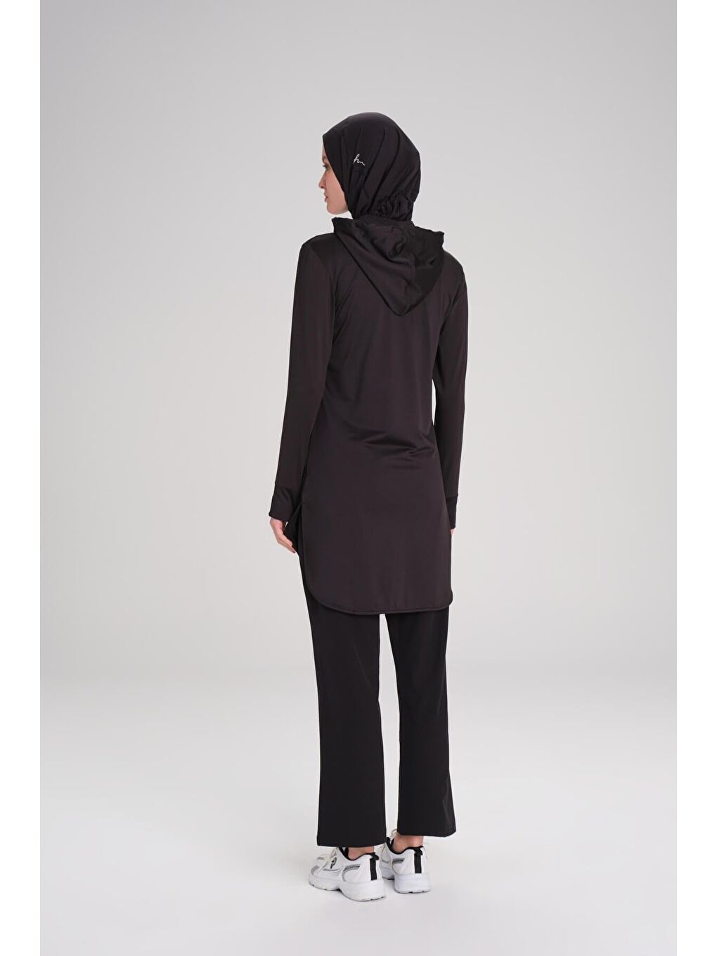 Active Uzun Kollu Kapüşonlu Siyah Tesettür Antrenman Tişörtü Act 6-6