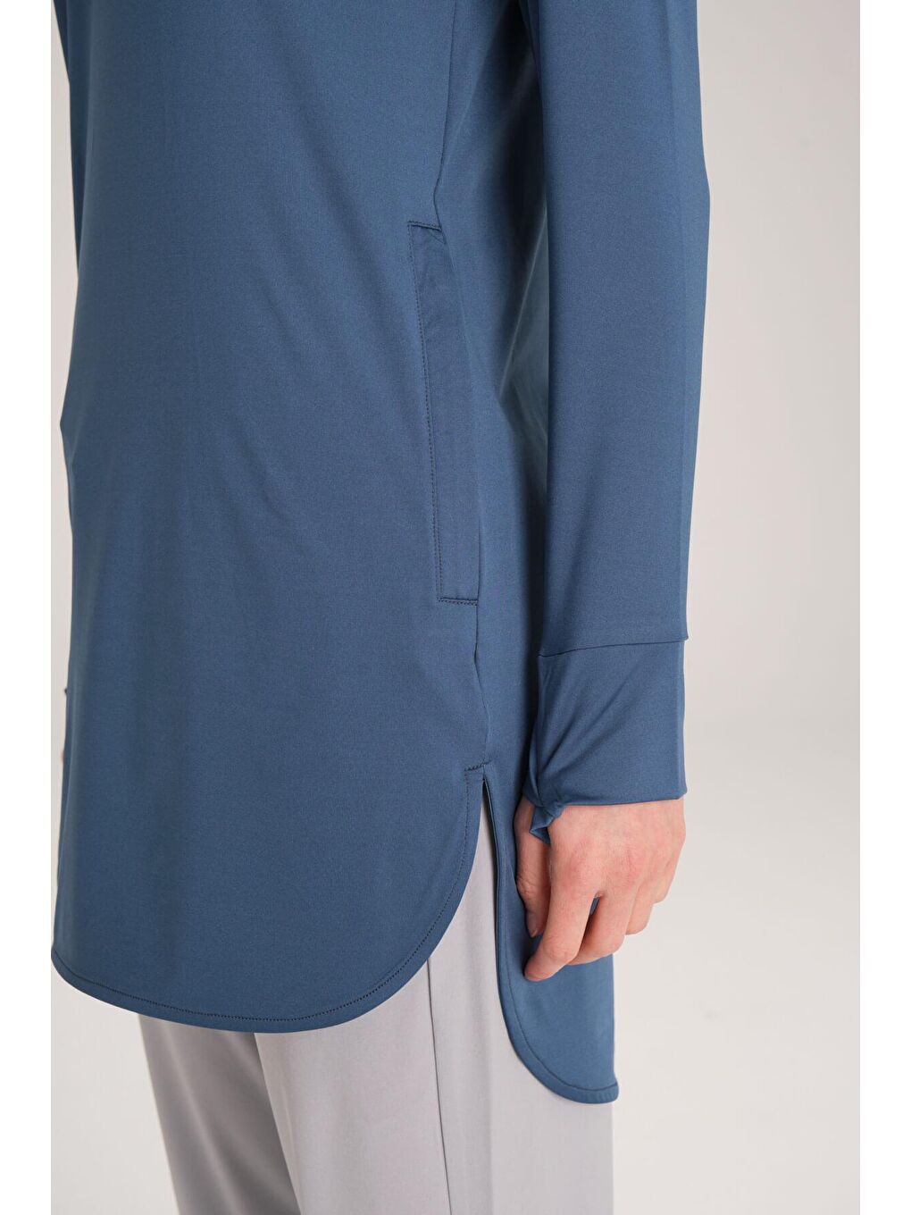 Petrol Active Uzun Kollu Kapüşonlu Mavi Tesettür Antrenman Tişörtü Act 6-5