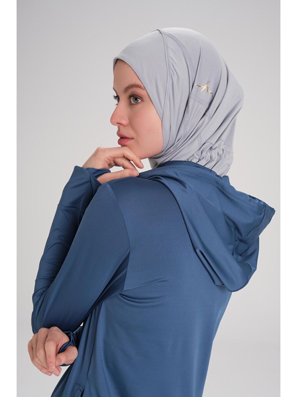 Petrol Active Uzun Kollu Kapüşonlu Mavi Tesettür Antrenman Tişörtü Act 6-7