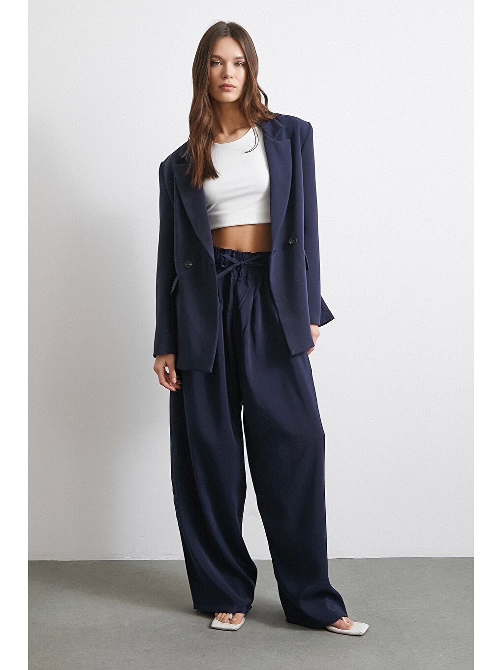 Beli Büzgülü Geniş Paça Rahat Pantolon Lacivert-1