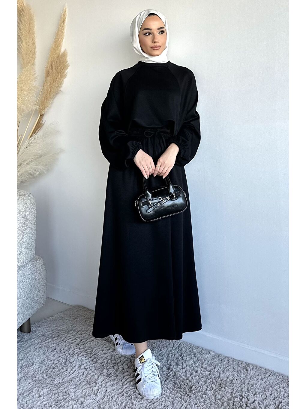 Siyah Bisiklet Yaka Bluz Bel Lastikli Etek Tesettür İkili Takım-1