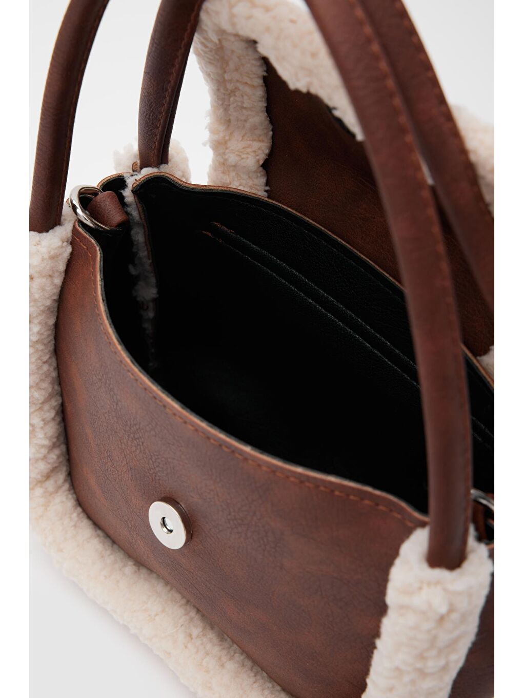 Kahverengi Sam Kürklü El Ve Çapraz Çanta Taba-4