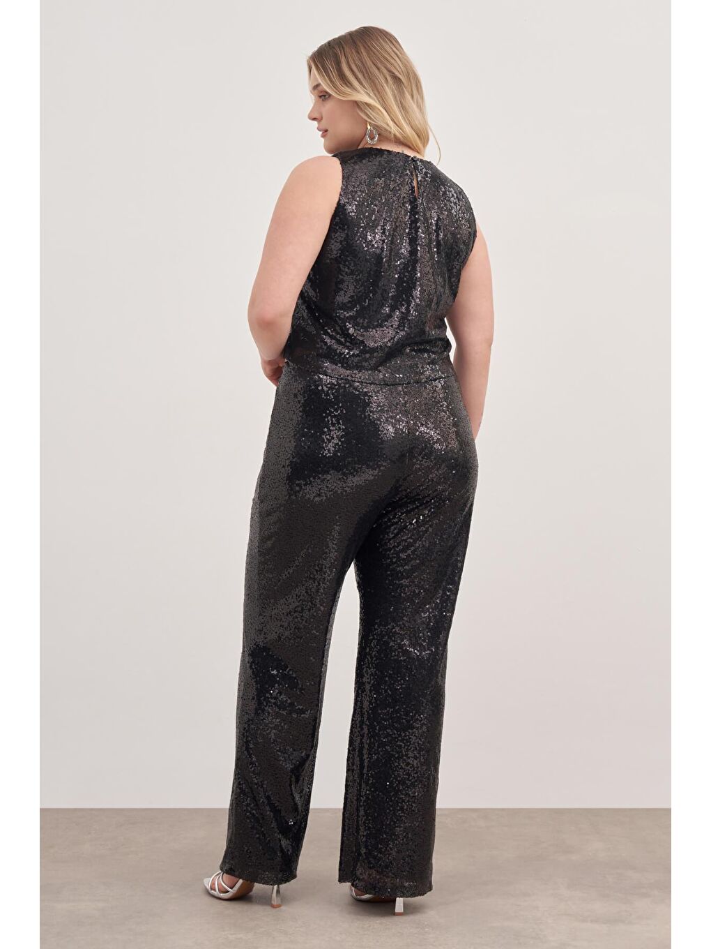 Siyah Beli Lastikli Astarlı Payetli Pantolon-3