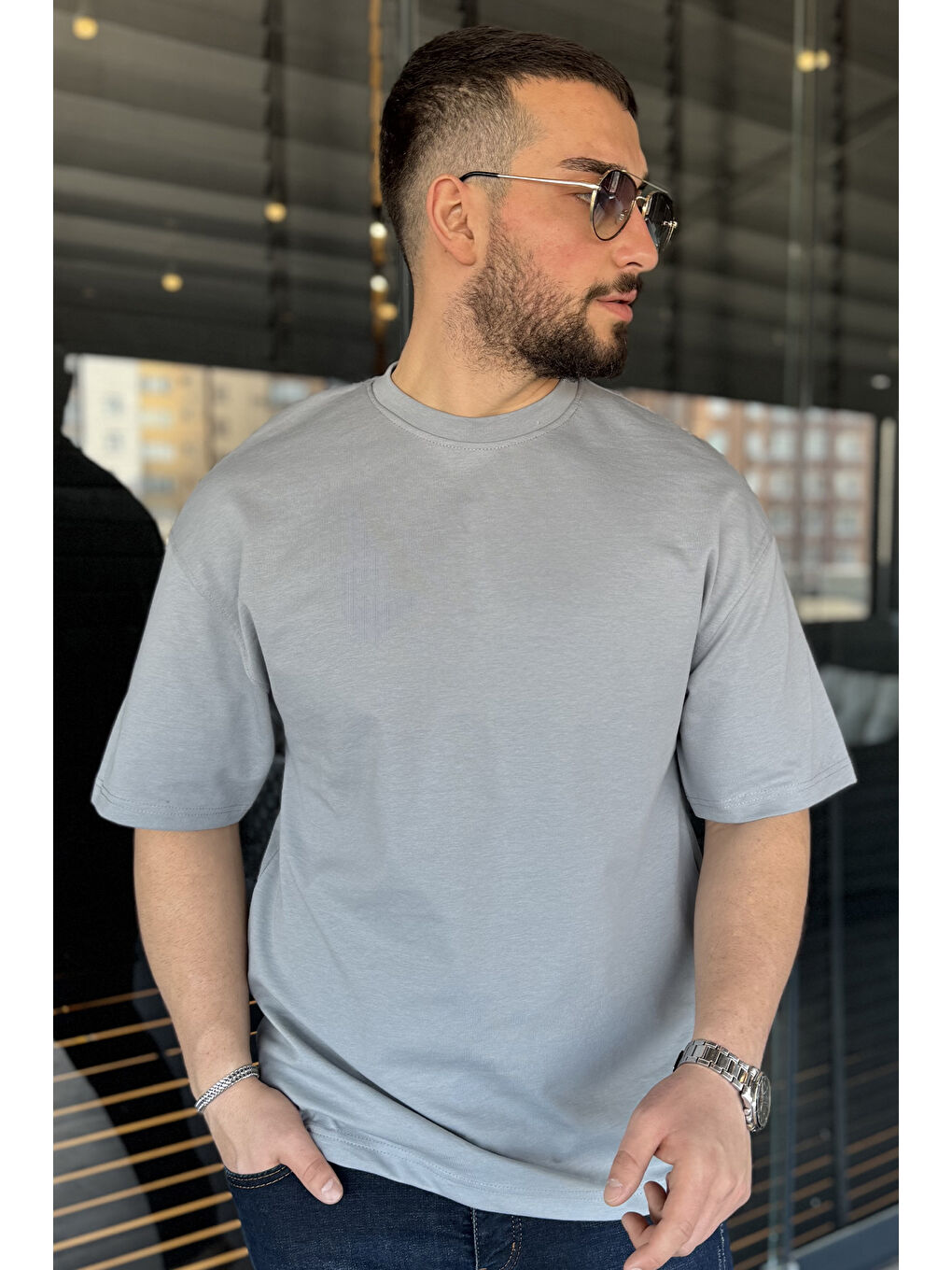 Gri Erkek Bisiklet Yaka Basic Oversize Tişört