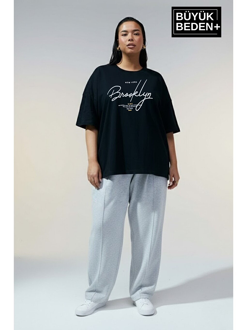 Siyah Kadın Büyük Beden El Yazılı Brooklyn Baskılı 3xl-6xl Bisiklet Yaka Tshırt SPR25BTSK510-6