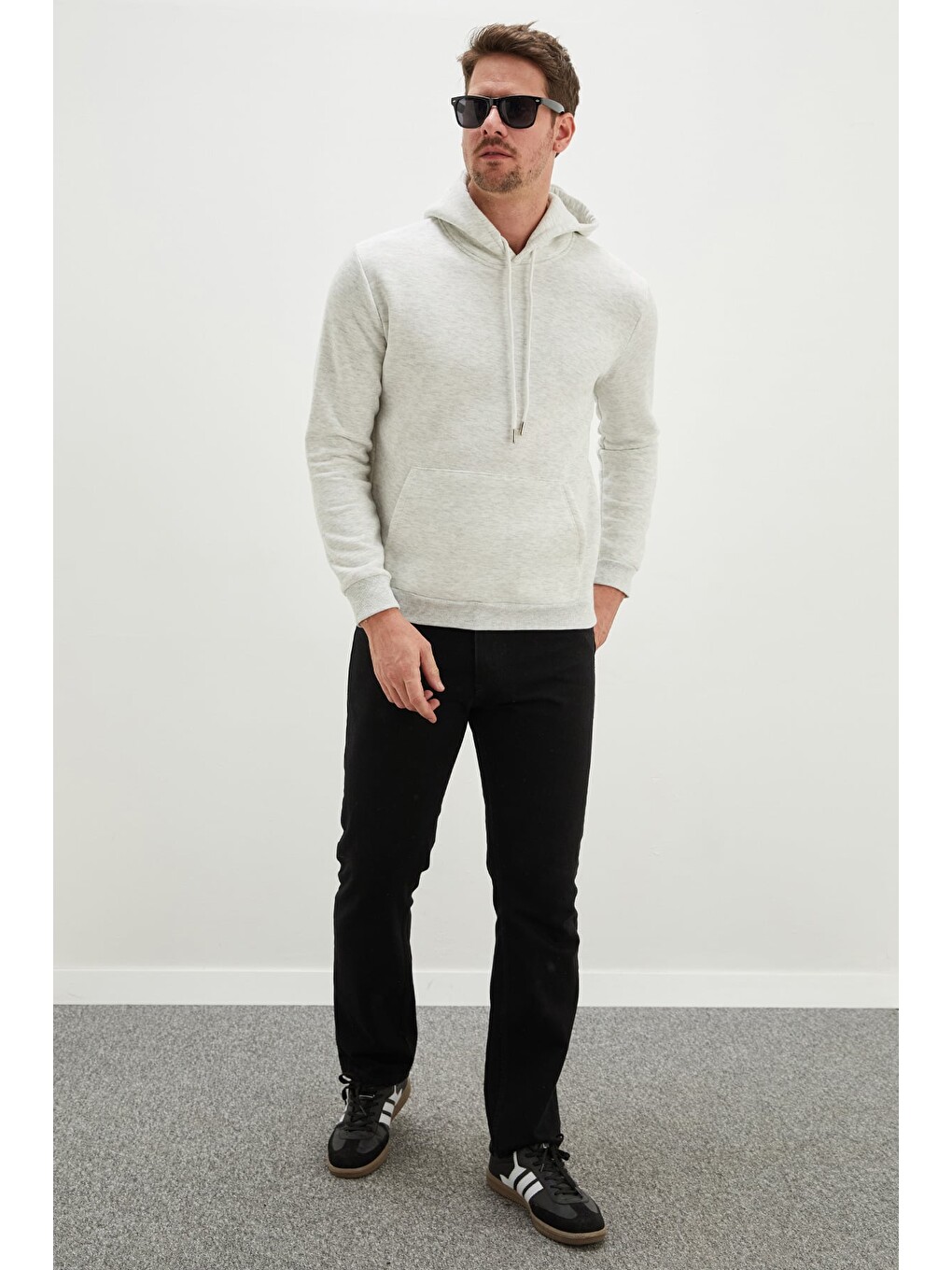 Gri 3 İplik Basic Kapüşonlu Kanguru Cepli Sweatshirt-2
