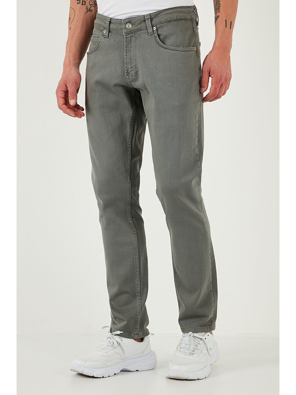 Haki Pamuklu Regular Fit Normal Bel Boru Paça Jeans 2210S64PARMA-2