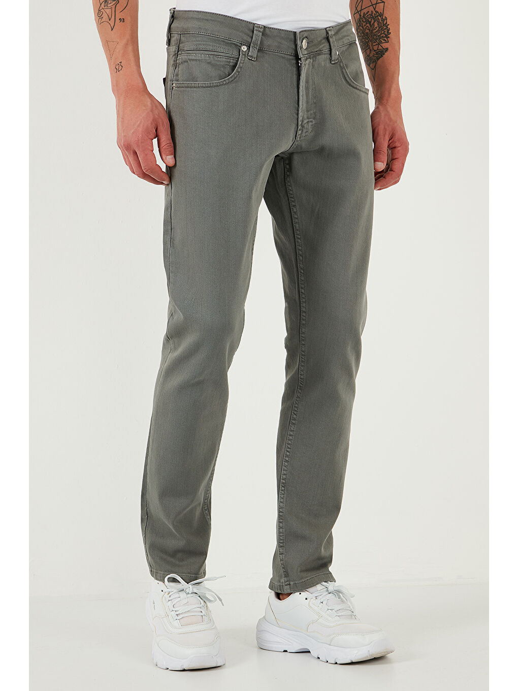 Haki Pamuklu Regular Fit Normal Bel Boru Paça Jeans 2210S64PARMA-3