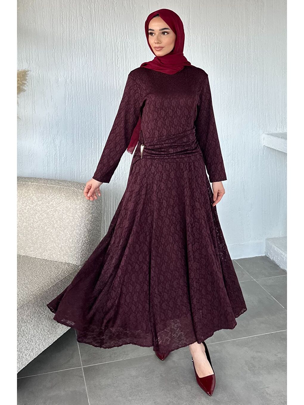 Mürdüm Gülseli Astarlı Tesettür Dantel Elbise