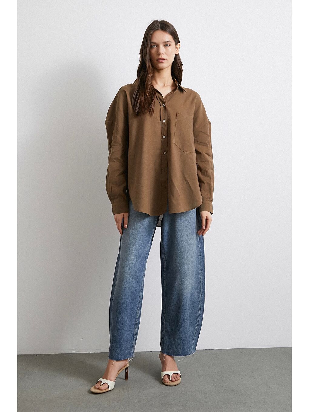 Yüksek Bel Kesik Paça Mom Jean Lacivert-1