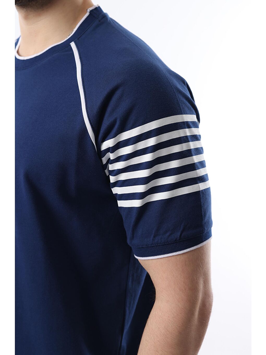 Lacivert Baskılı Reglan Kol Erkek Şort T-Shirt Takımı E7306-4