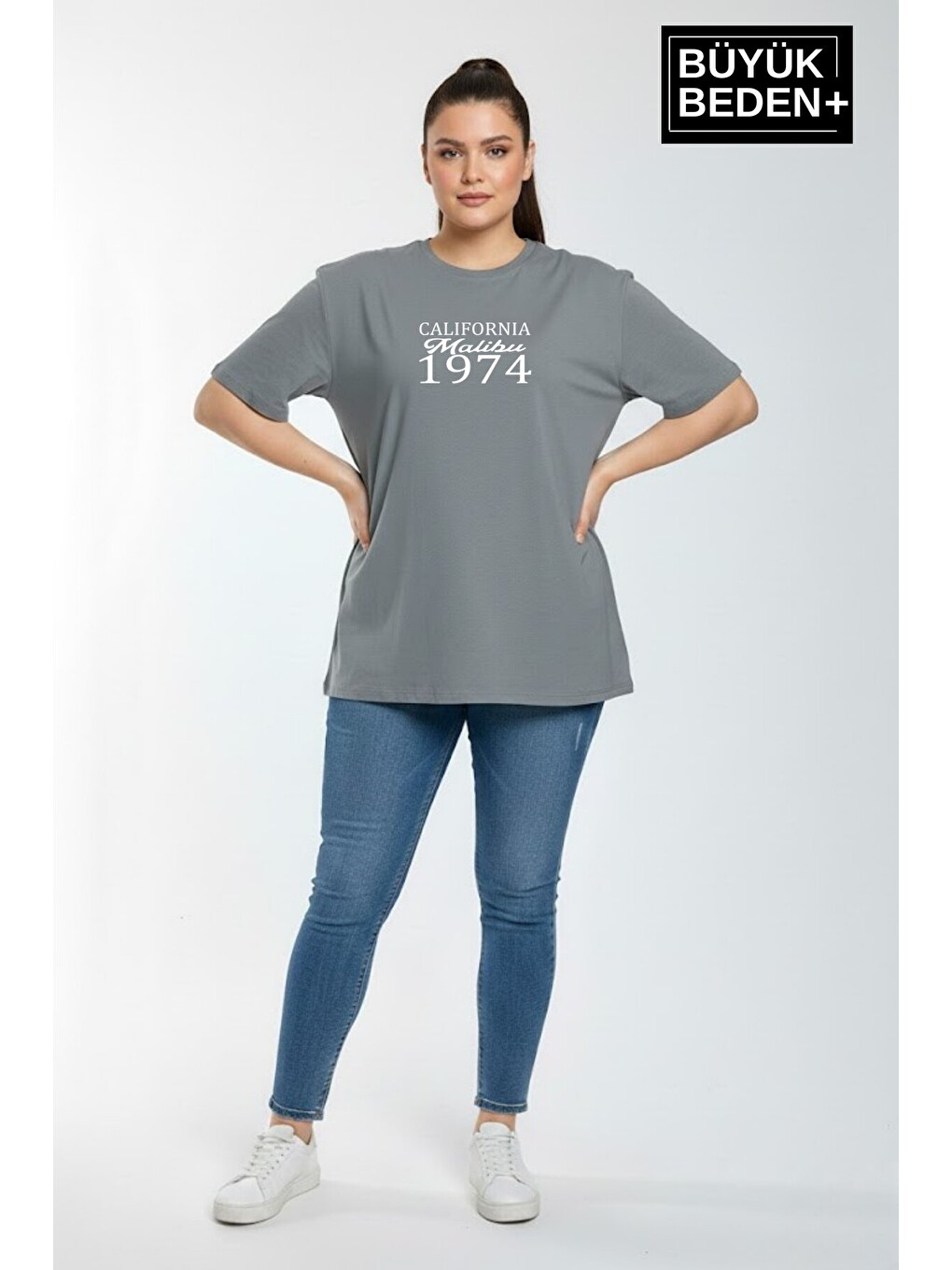 Gri Kadın Büyük Beden California 1974 Baskılı 3xl-6xl Bisiklet Yaka Tshırt SPR25BTSK510-2