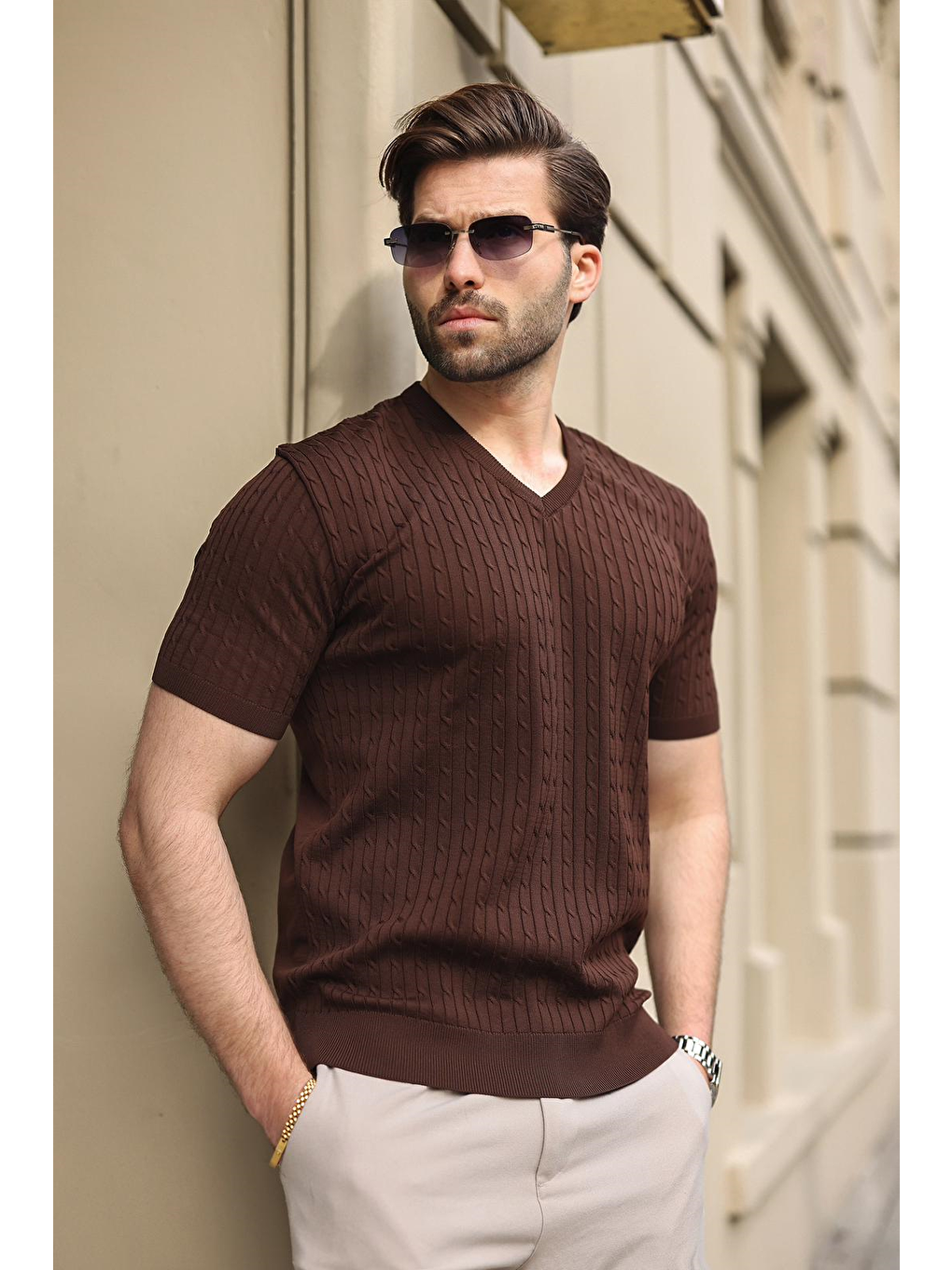 Kahverengi V Yaka Kısa Kollu Triko Erkek Tişört E7467