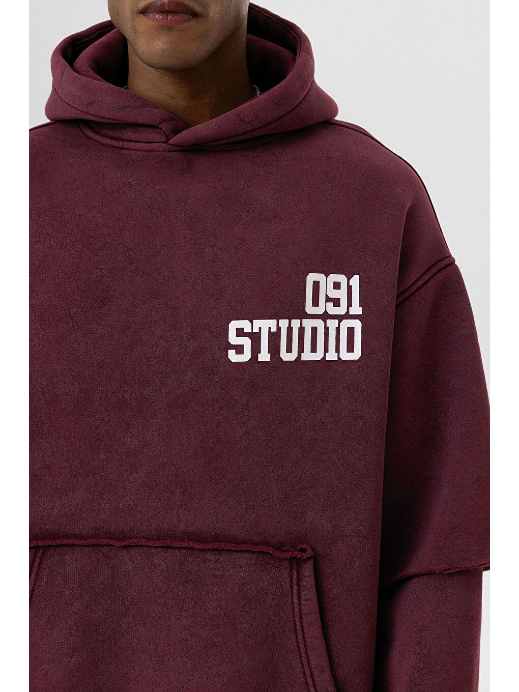 VAMOSCLO Bordo Yıkamalı Çift Kol Detaylı Kapüşonlu Oversize Erkek Sweatshirt - 4