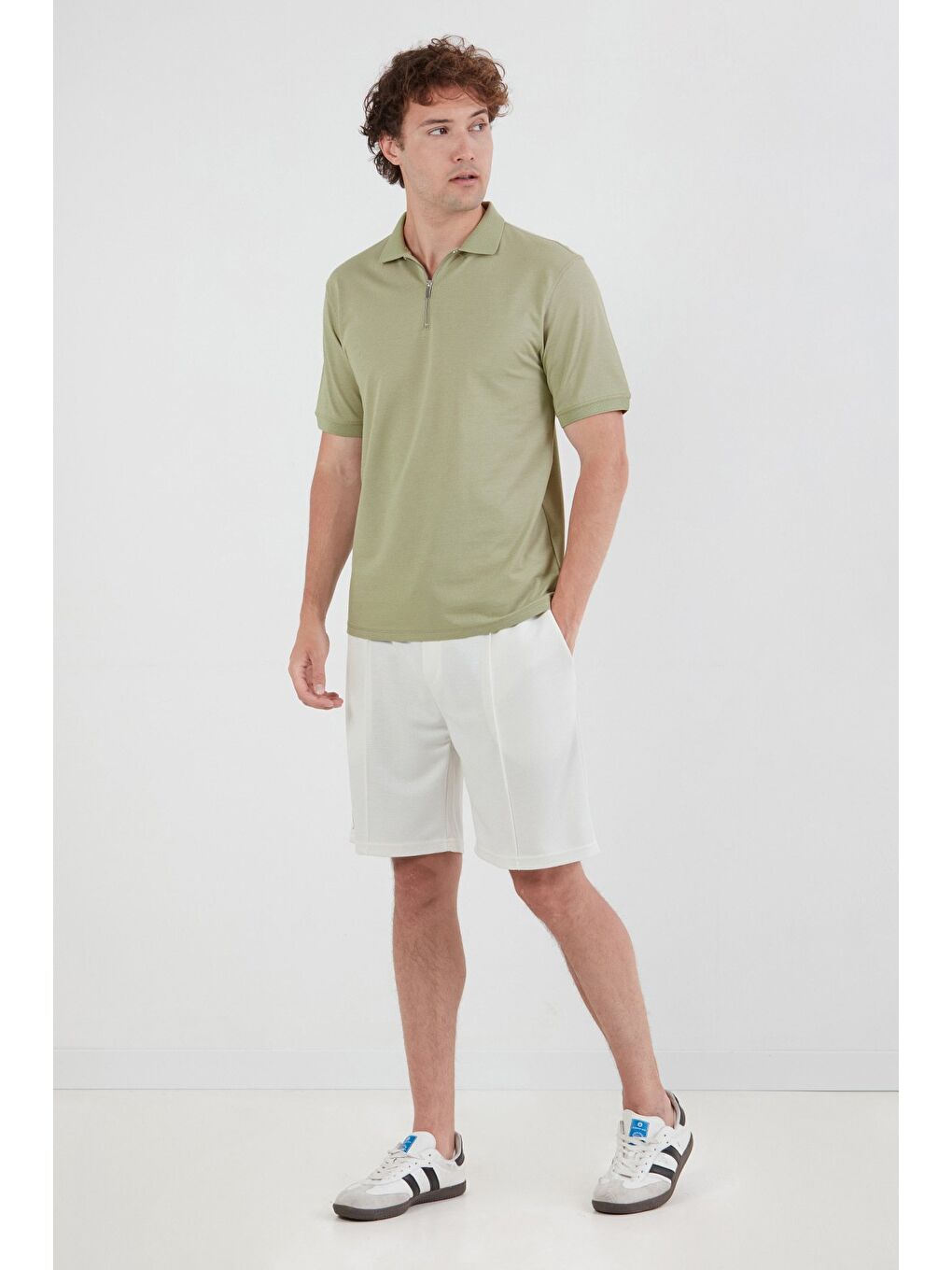 Turkuaz Basic Polo Yaka Yarım Fermuarlı Tişört-2