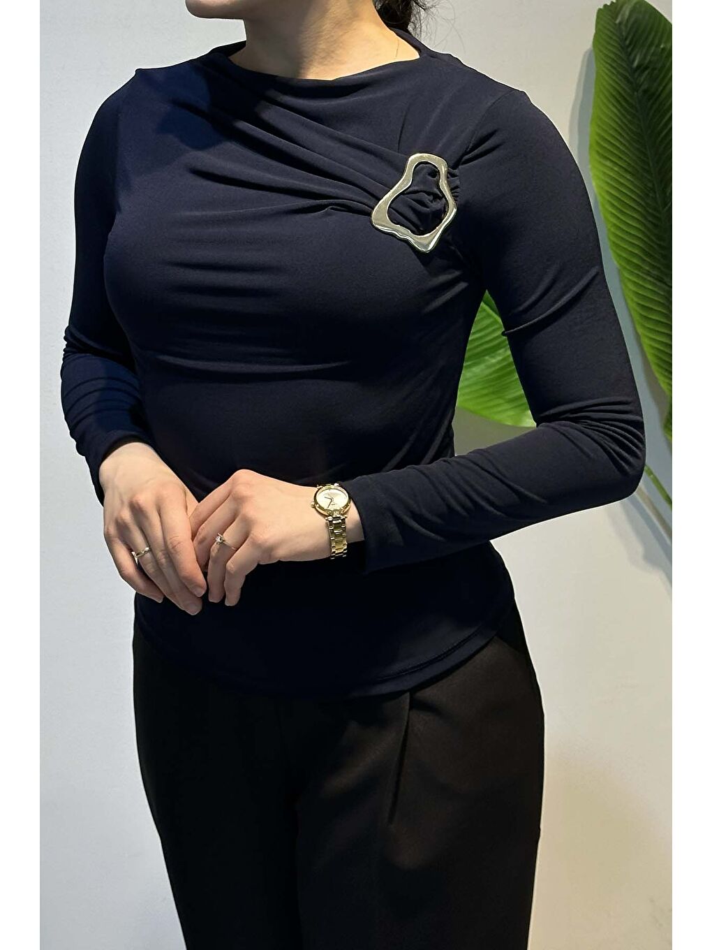 Aksesuar Detaylı Bluz 20757 Lacivert-3