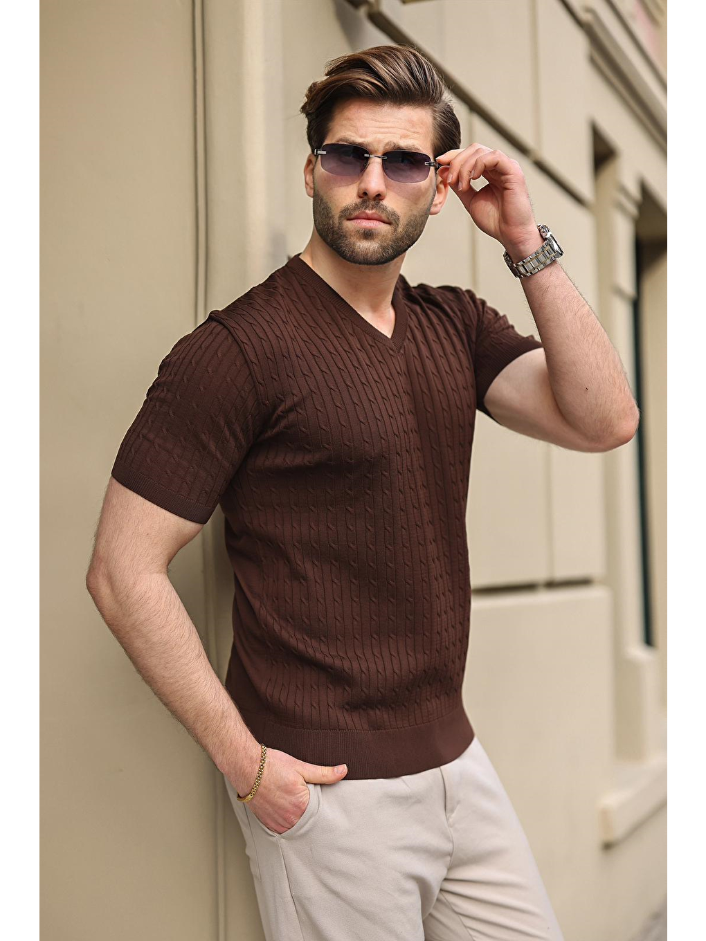 Kahverengi V Yaka Kısa Kollu Triko Erkek Tişört E7467-2