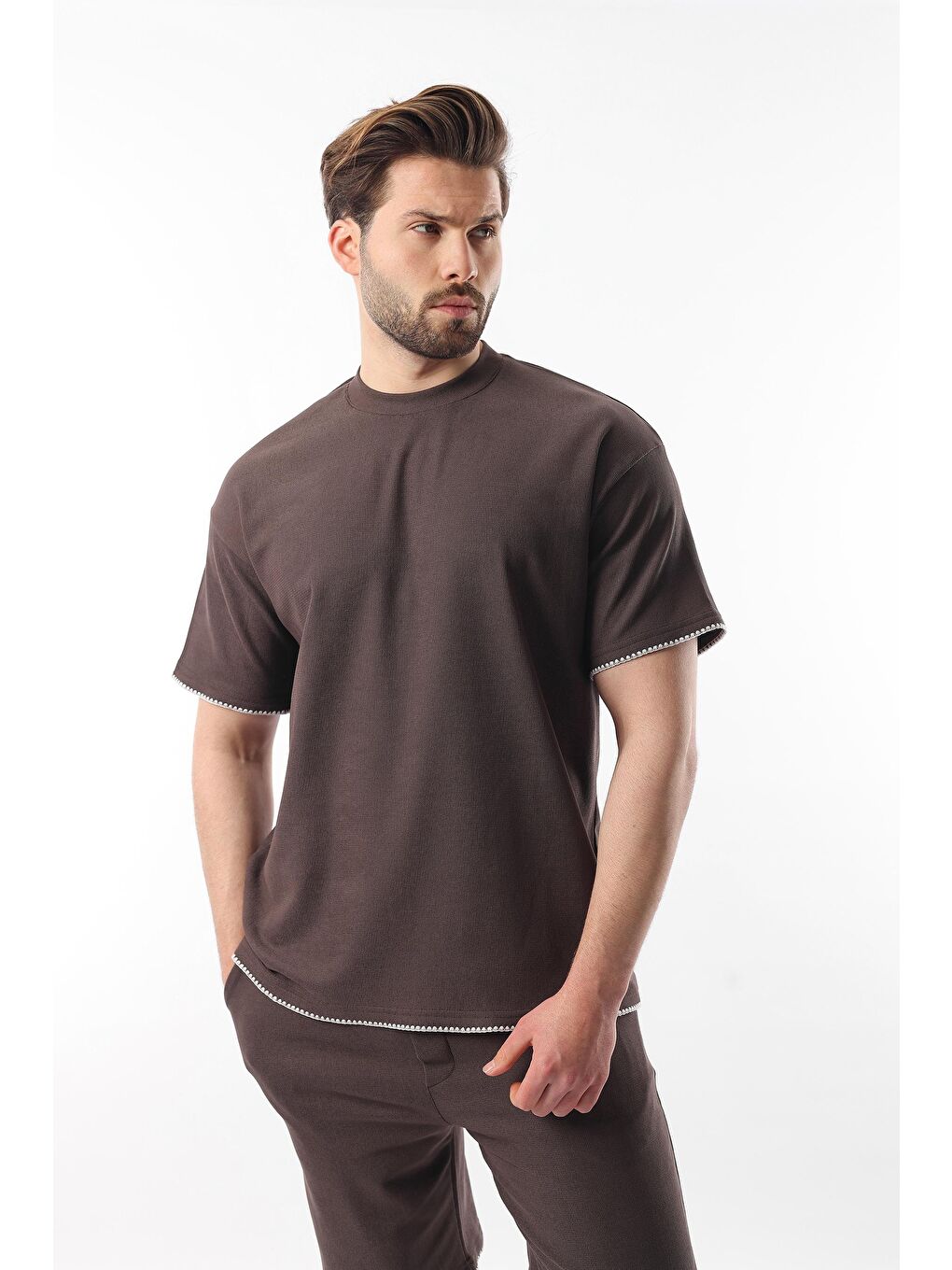 Kahverengi Nakış Detaylı Erkek Şort T-Shirt Takım E7305-3